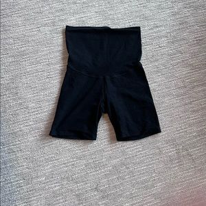 Beyond Yoga Spacedye Maternity Biker Short